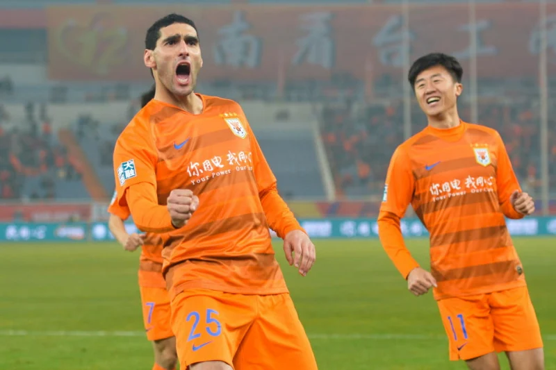 Top 10 cầu thủ lương cao nhất Trung Quốc - Marouane Fellaini